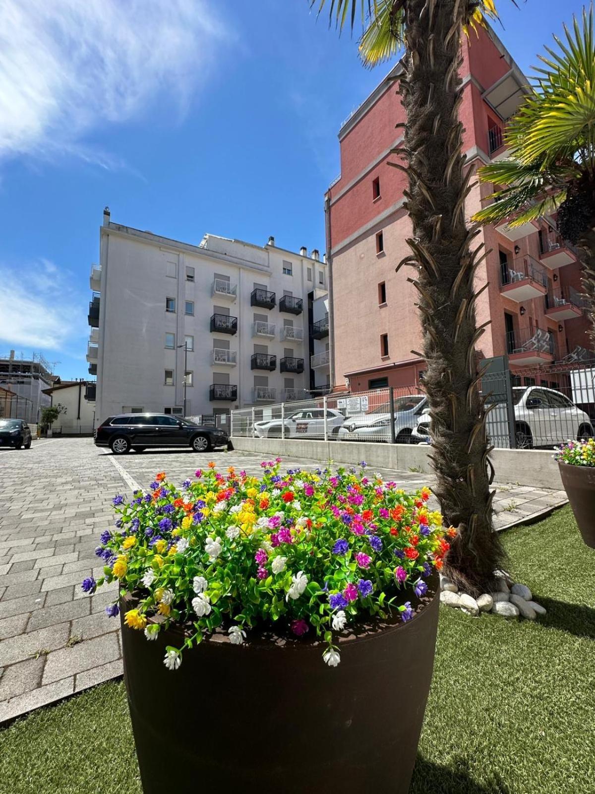 Regina Urban Beach Hotel Lido di Jesolo Zewnętrze zdjęcie